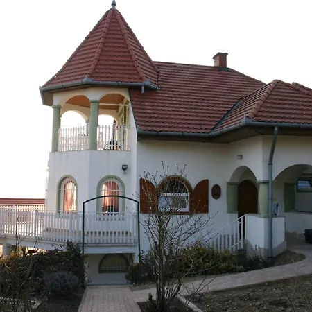 Feriehus - Balaton 39729 Cserszegtomaj