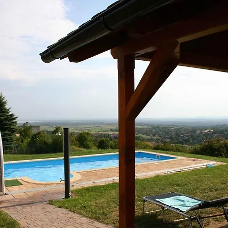 Cserszegtomaj/balaton 39729 * Cserszegtomaj
